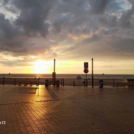 Suite Kursaal Met Zeezicht Oostende Exterior foto